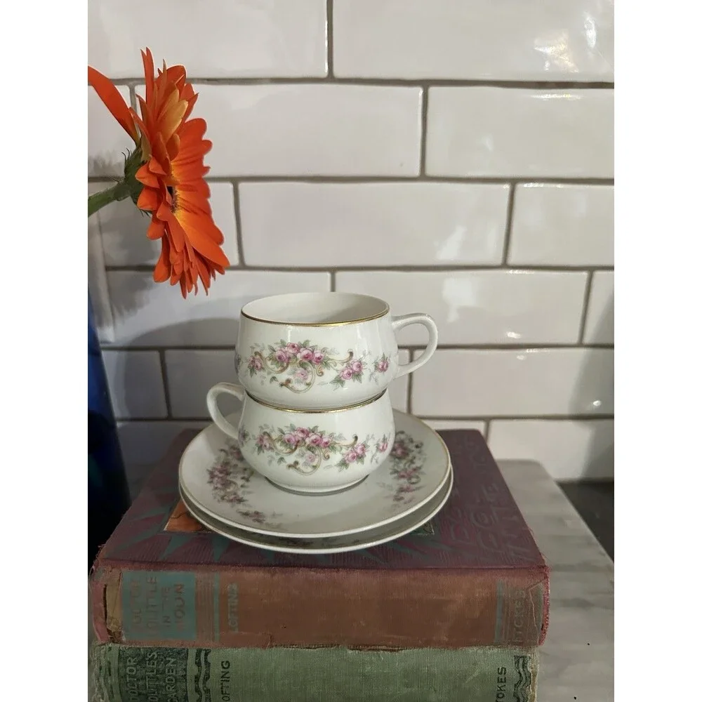 Vintage Selb Paul Mueller Set Of 2 Tea Cups & Saucers Gold Trim Pink Roses